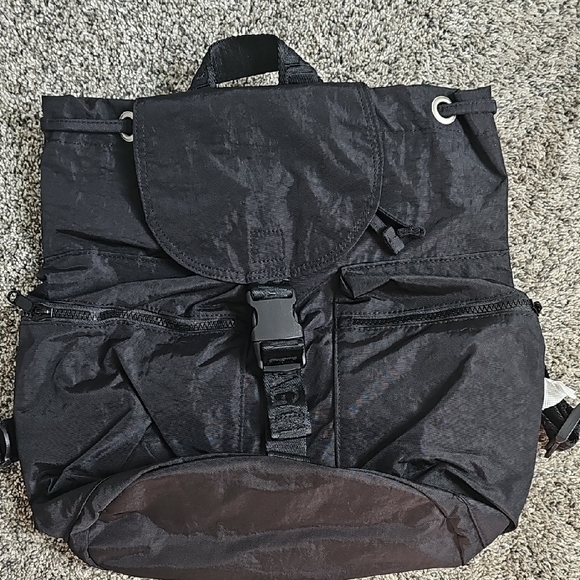 BAGGU Black Nylon Women's Backpack - Picture 1 of 7